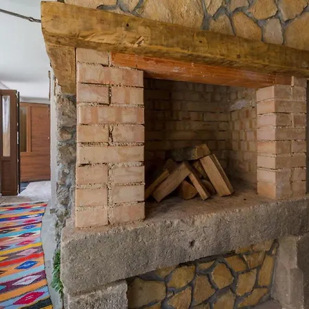 Сasa de vacaciones In Birbir Near & Pool Bribir (Primorje-Gorski Kotar)